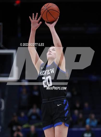 Thumbnail 3 in Midview vs Princeton (OHSAA D1 State Semifinal) photogallery.