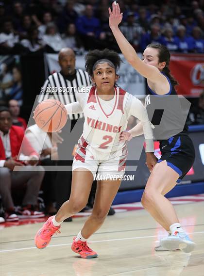 Thumbnail 2 in Midview vs Princeton (OHSAA D1 State Semifinal) photogallery.
