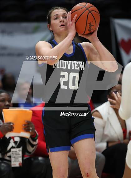 Thumbnail 1 in Midview vs Princeton (OHSAA D1 State Semifinal) photogallery.