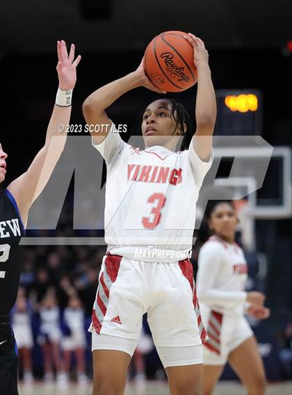 Thumbnail 2 in Midview vs Princeton (OHSAA D1 State Semifinal) photogallery.