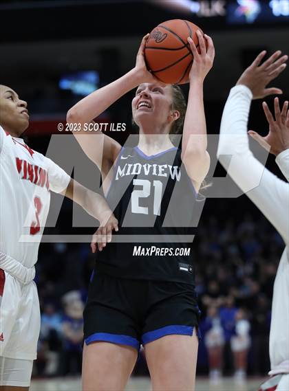 Thumbnail 1 in Midview vs Princeton (OHSAA D1 State Semifinal) photogallery.