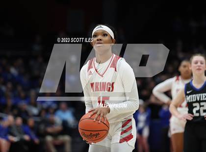 Thumbnail 1 in Midview vs Princeton (OHSAA D1 State Semifinal) photogallery.