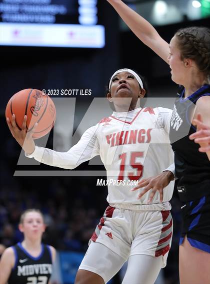 Thumbnail 3 in Midview vs Princeton (OHSAA D1 State Semifinal) photogallery.