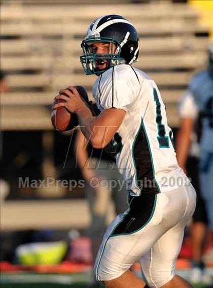 Thumbnail 1 in Santiago vs. Esperanza photogallery.