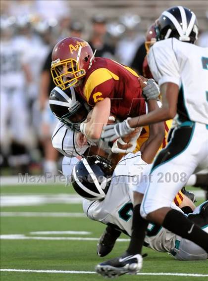 Thumbnail 1 in Santiago vs. Esperanza photogallery.