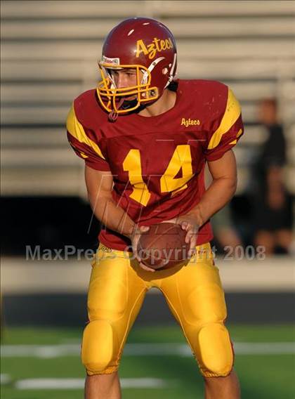 Thumbnail 2 in Santiago vs. Esperanza photogallery.