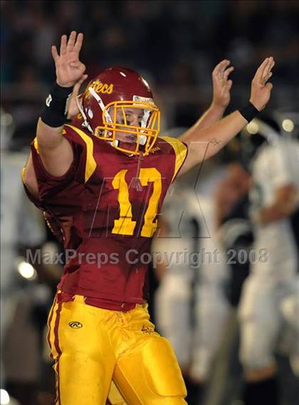 Thumbnail 2 in Santiago vs. Esperanza photogallery.