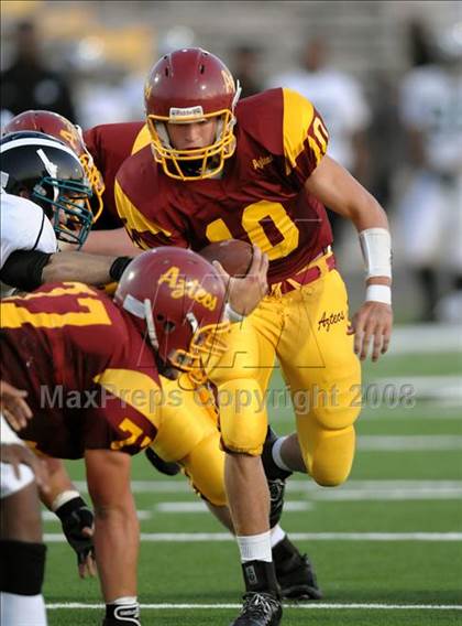 Thumbnail 2 in Santiago vs. Esperanza photogallery.