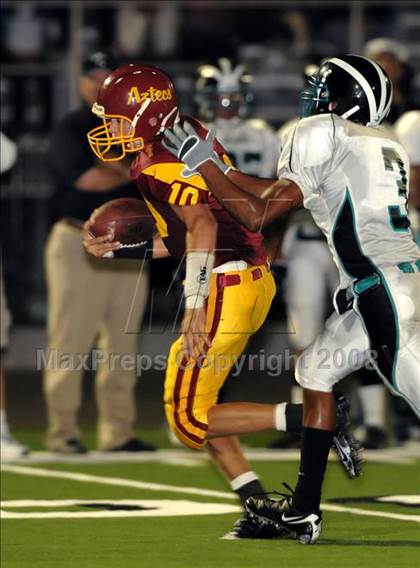 Thumbnail 1 in Santiago vs. Esperanza photogallery.