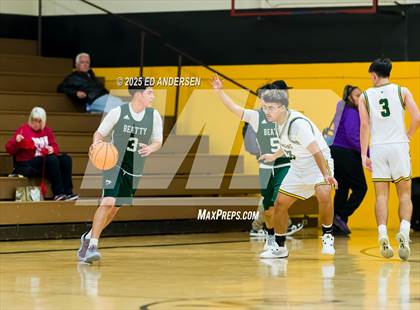 Thumbnail 1 in Beatty @ Battle Mountain (Serpent Classic) photogallery.