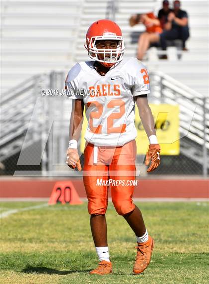 Thumbnail 3 in FR: Bishop Gorman @ Liberty photogallery.