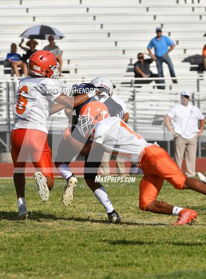 Thumbnail 2 in FR: Bishop Gorman @ Liberty photogallery.