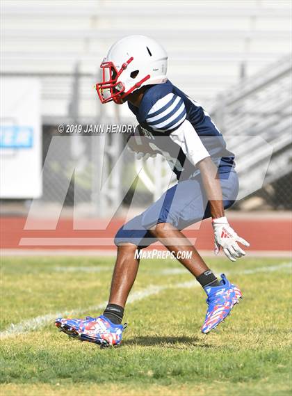 Thumbnail 2 in FR: Bishop Gorman @ Liberty photogallery.