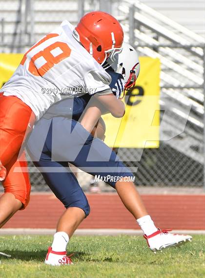 Thumbnail 3 in FR: Bishop Gorman @ Liberty photogallery.