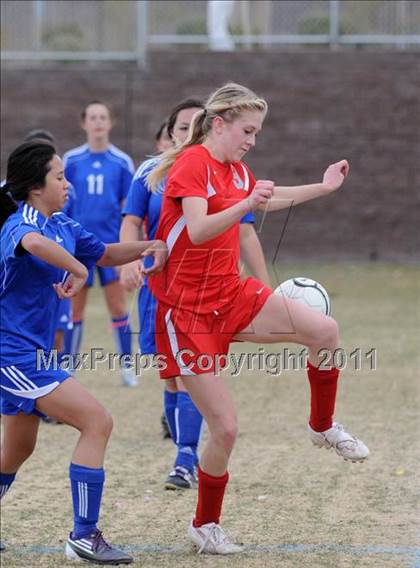 Thumbnail 1 in Sierra Vista vs Mingus (Las Vegas Kickoff) photogallery.