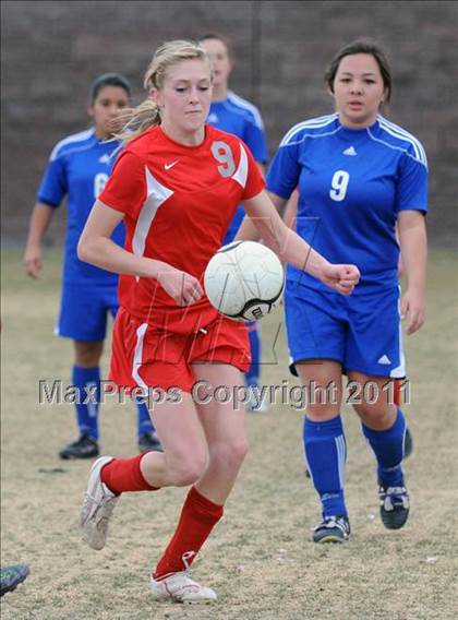 Thumbnail 2 in Sierra Vista vs Mingus (Las Vegas Kickoff) photogallery.