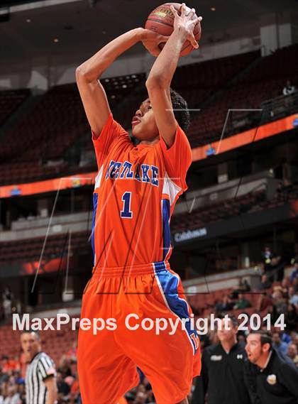Thumbnail 2 in Canyon vs. Westlake (DIV 2AA CIF SS Final) photogallery.