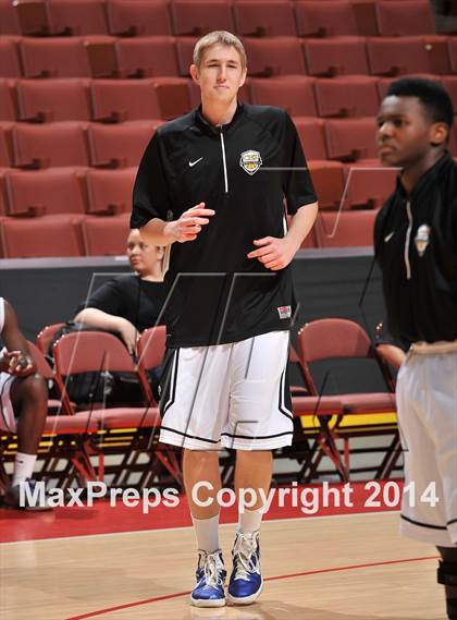 Thumbnail 3 in Canyon vs. Westlake (DIV 2AA CIF SS Final) photogallery.