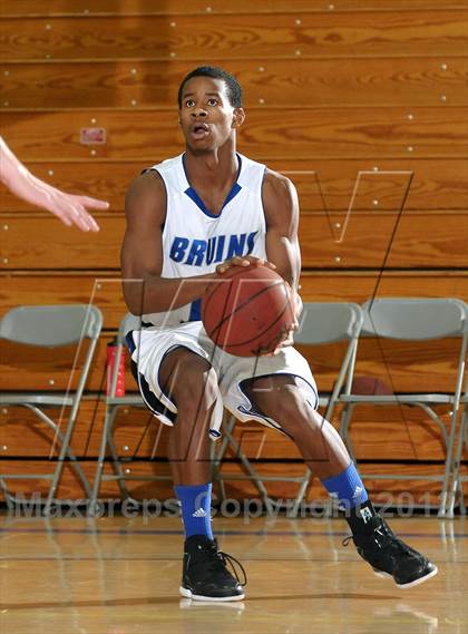 Thumbnail 2 in Buchanan vs. Bear Creek (Bruins Shoot-Out) photogallery.