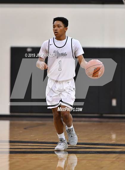 Thumbnail 1 in Hendrickson @ Vandegrift photogallery.
