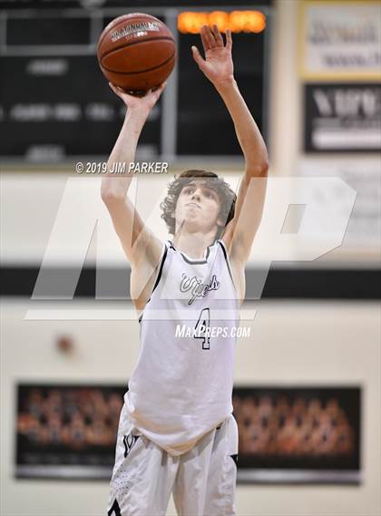 Thumbnail 2 in Hendrickson @ Vandegrift photogallery.