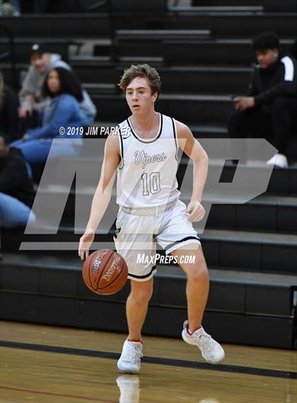 Thumbnail 2 in Hendrickson @ Vandegrift photogallery.