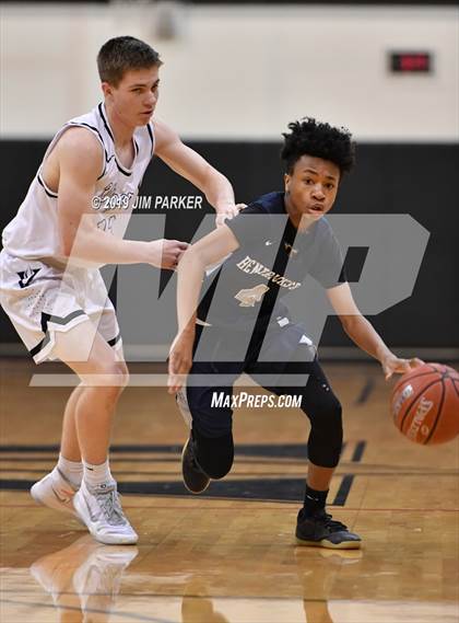 Thumbnail 1 in Hendrickson @ Vandegrift photogallery.