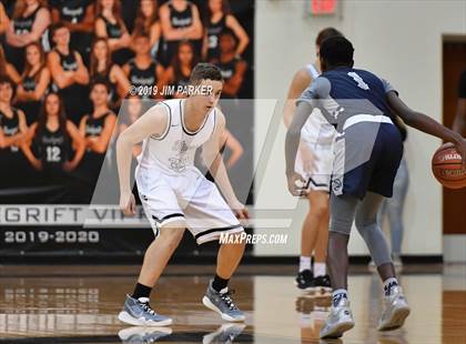 Thumbnail 3 in Hendrickson @ Vandegrift photogallery.