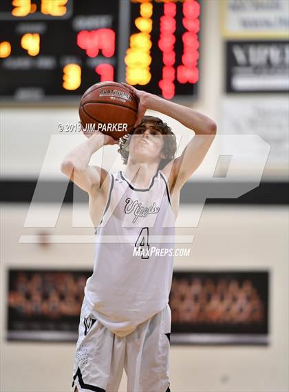 Thumbnail 1 in Hendrickson @ Vandegrift photogallery.