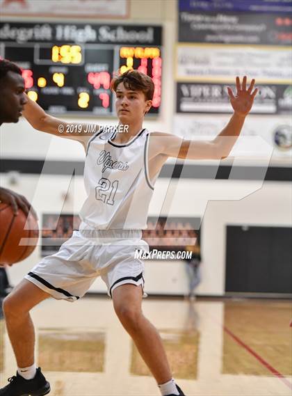 Thumbnail 3 in Hendrickson @ Vandegrift photogallery.