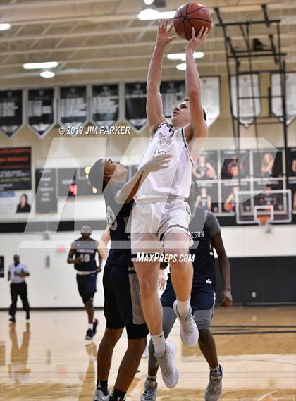 Thumbnail 2 in Hendrickson @ Vandegrift photogallery.