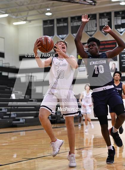 Thumbnail 2 in Hendrickson @ Vandegrift photogallery.