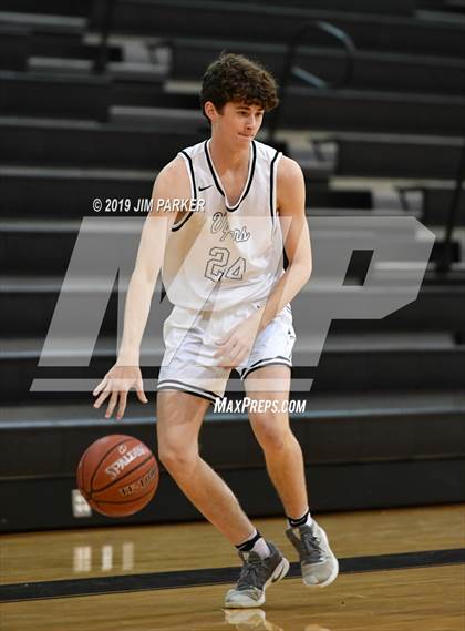 Thumbnail 3 in Hendrickson @ Vandegrift photogallery.