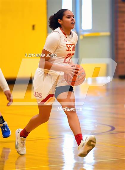Thumbnail 2 in Elizabeth Seton vs. Fremont (Nike Tournament of Champions)  photogallery.