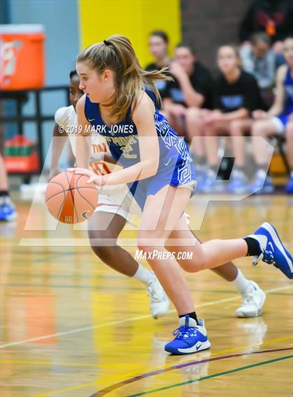 Thumbnail 2 in Elizabeth Seton vs. Fremont (Nike Tournament of Champions)  photogallery.