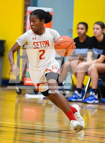 Thumbnail 3 in Elizabeth Seton vs. Fremont (Nike Tournament of Champions)  photogallery.