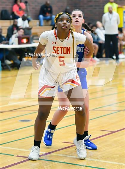 Thumbnail 2 in Elizabeth Seton vs. Fremont (Nike Tournament of Champions)  photogallery.