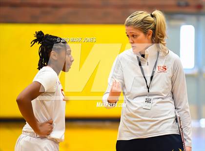 Thumbnail 1 in Elizabeth Seton vs. Fremont (Nike Tournament of Champions)  photogallery.