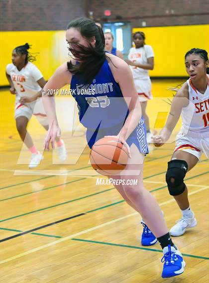 Thumbnail 2 in Elizabeth Seton vs. Fremont (Nike Tournament of Champions)  photogallery.
