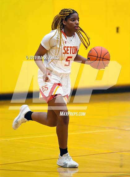 Thumbnail 2 in Elizabeth Seton vs. Fremont (Nike Tournament of Champions)  photogallery.