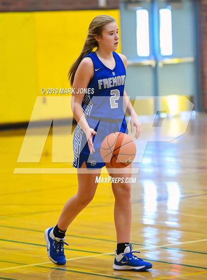 Thumbnail 3 in Elizabeth Seton vs. Fremont (Nike Tournament of Champions)  photogallery.