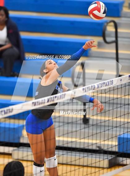 Thumbnail 3 in Cy-Fair vs. Katy Taylor (KISD/CFISD Tournament) photogallery.
