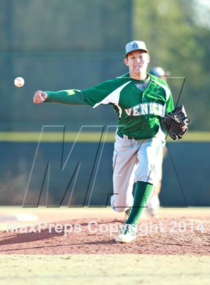 Thumbnail 1 in Venice vs. Gainesville photogallery.