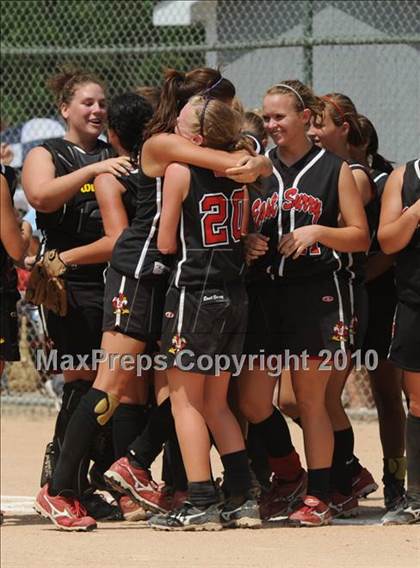 Thumbnail 3 in East Surry vs Swain (NCHSAA 1A Final) photogallery.