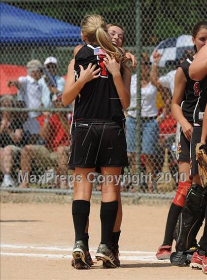 Thumbnail 1 in East Surry vs Swain (NCHSAA 1A Final) photogallery.