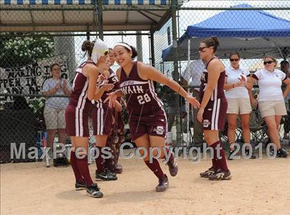 Thumbnail 1 in East Surry vs Swain (NCHSAA 1A Final) photogallery.