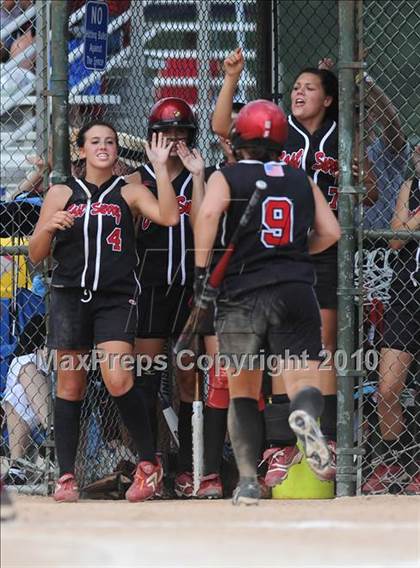 Thumbnail 1 in East Surry vs Swain (NCHSAA 1A Final) photogallery.