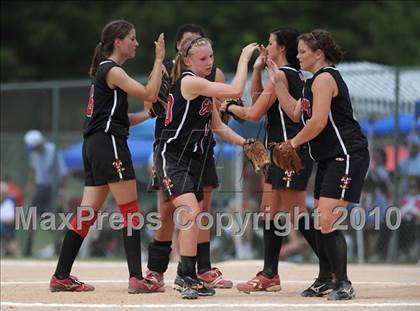 Thumbnail 1 in East Surry vs Swain (NCHSAA 1A Final) photogallery.