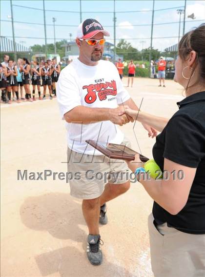 Thumbnail 3 in East Surry vs Swain (NCHSAA 1A Final) photogallery.