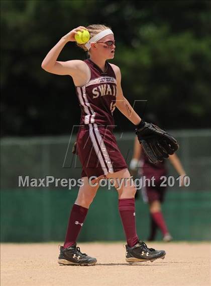 Thumbnail 3 in East Surry vs Swain (NCHSAA 1A Final) photogallery.